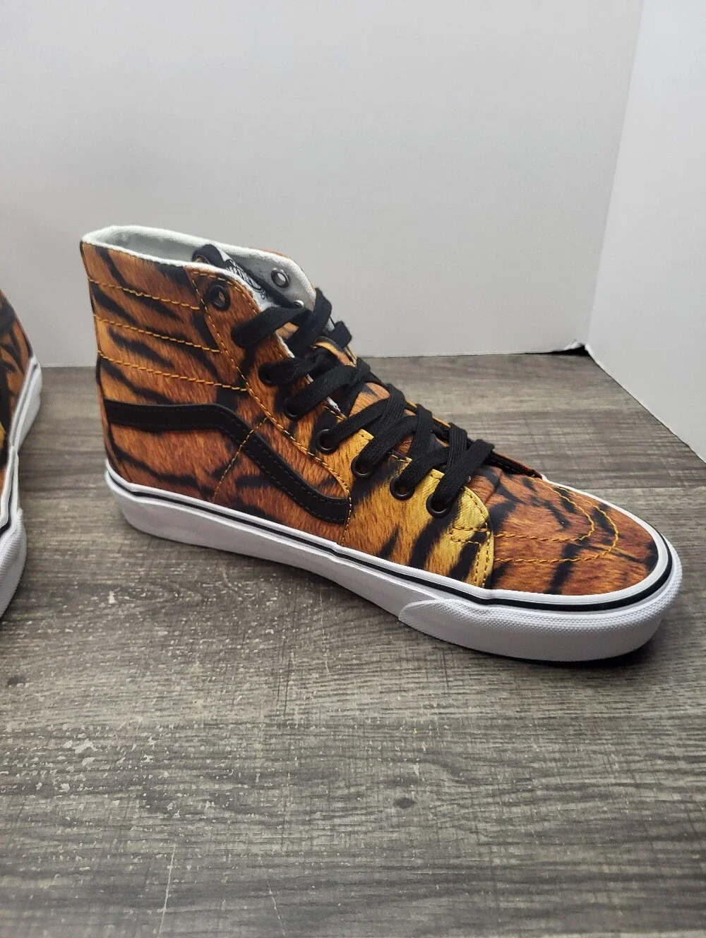 Vans gently used